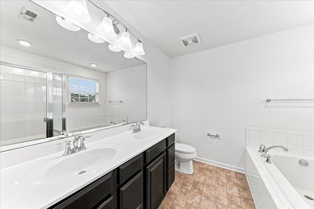26-33 Barkley Ct-37
