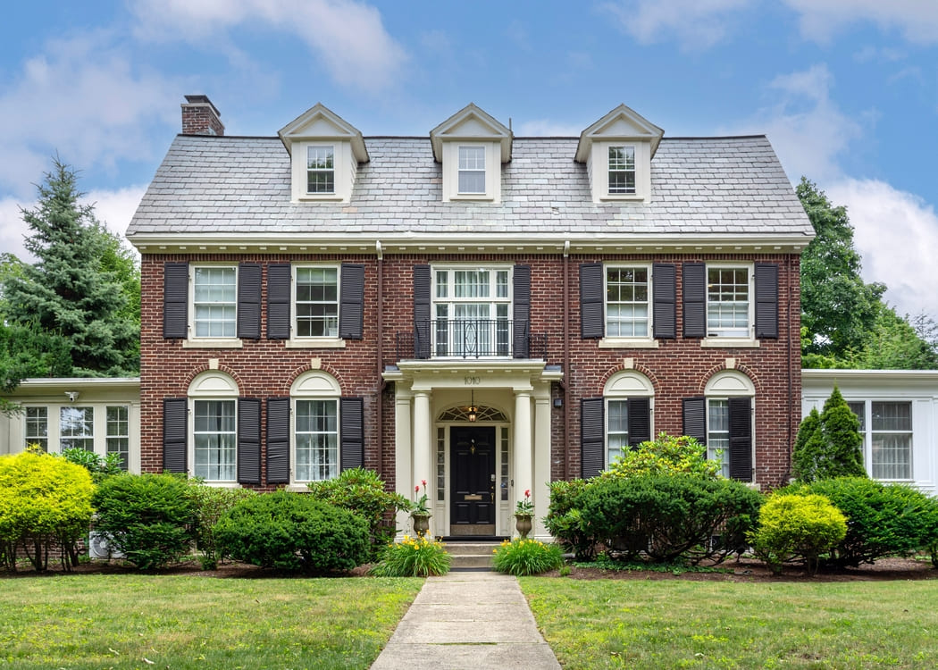Classic Colonial Revival Two-Story Brick Family House with Symmetrical Design in Newton, Massachusetts, USA