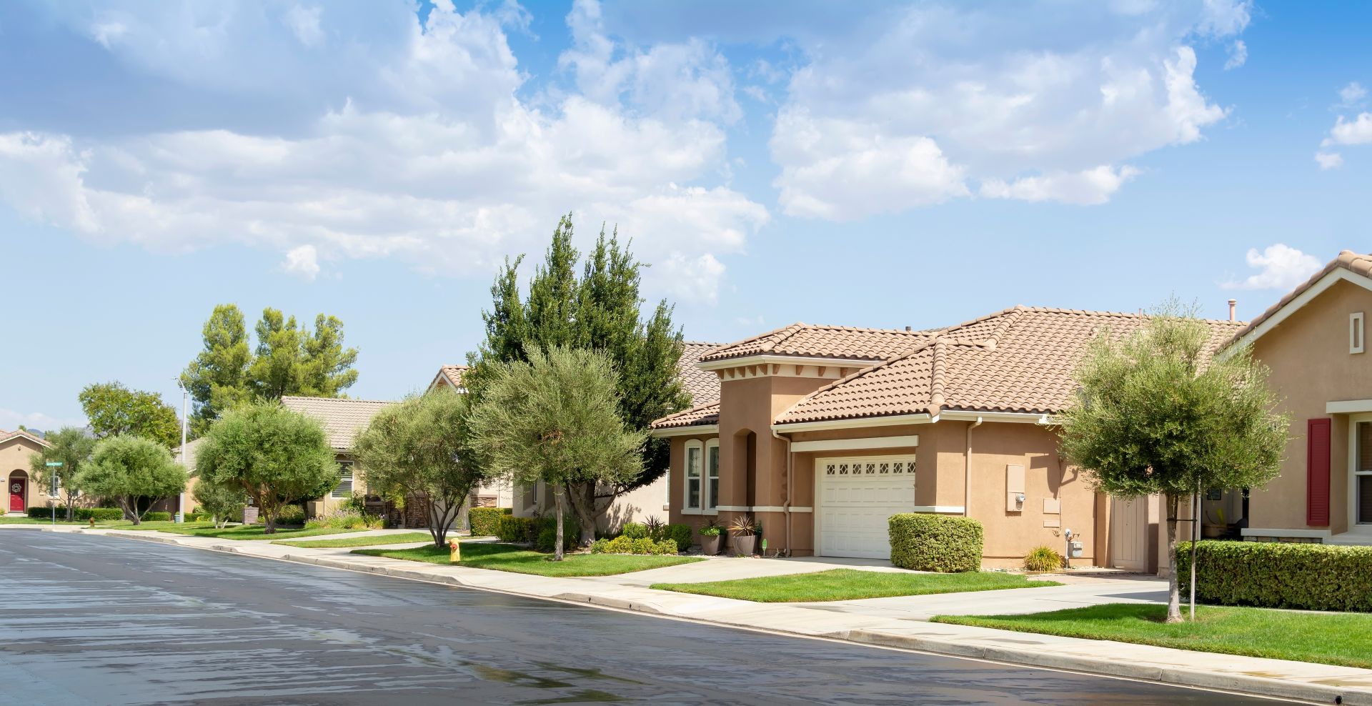 Nice neighborhood, Oasis Community, Menifee, California, USA