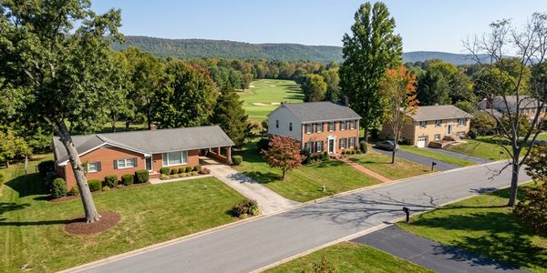 Buying a Home in the Mountain View Neighborhood &hellip;