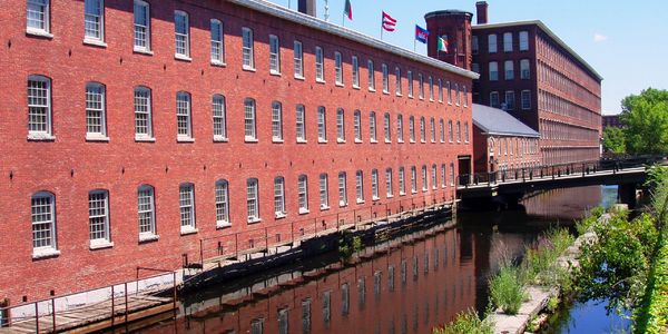 240 Jackson Street: Street & Neighborhood Spotlight