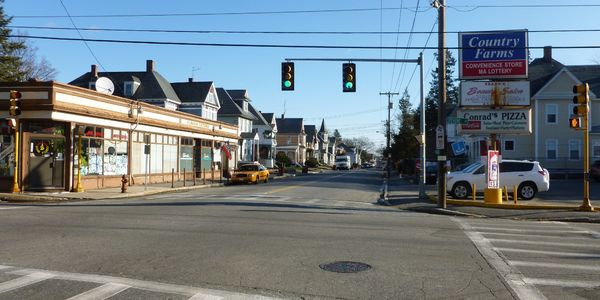 446 Westford St, Lowell: Street & Neighborhood Spotlight