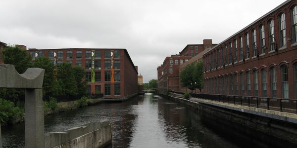 52 Lawrence Drive, Lowell MA: Street & Neighborhood &hellip;