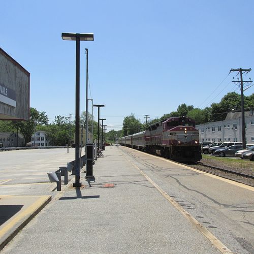 Andover, MA for Commuters: Two Stations, Two Highways, One Smart Move
