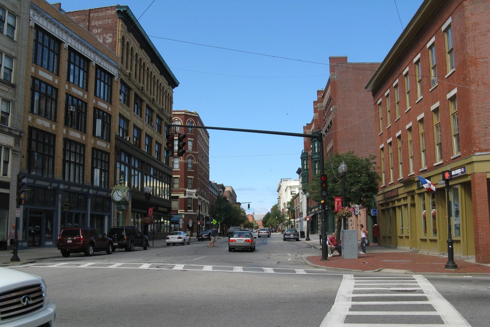 best-restaurants-lowell-ma
