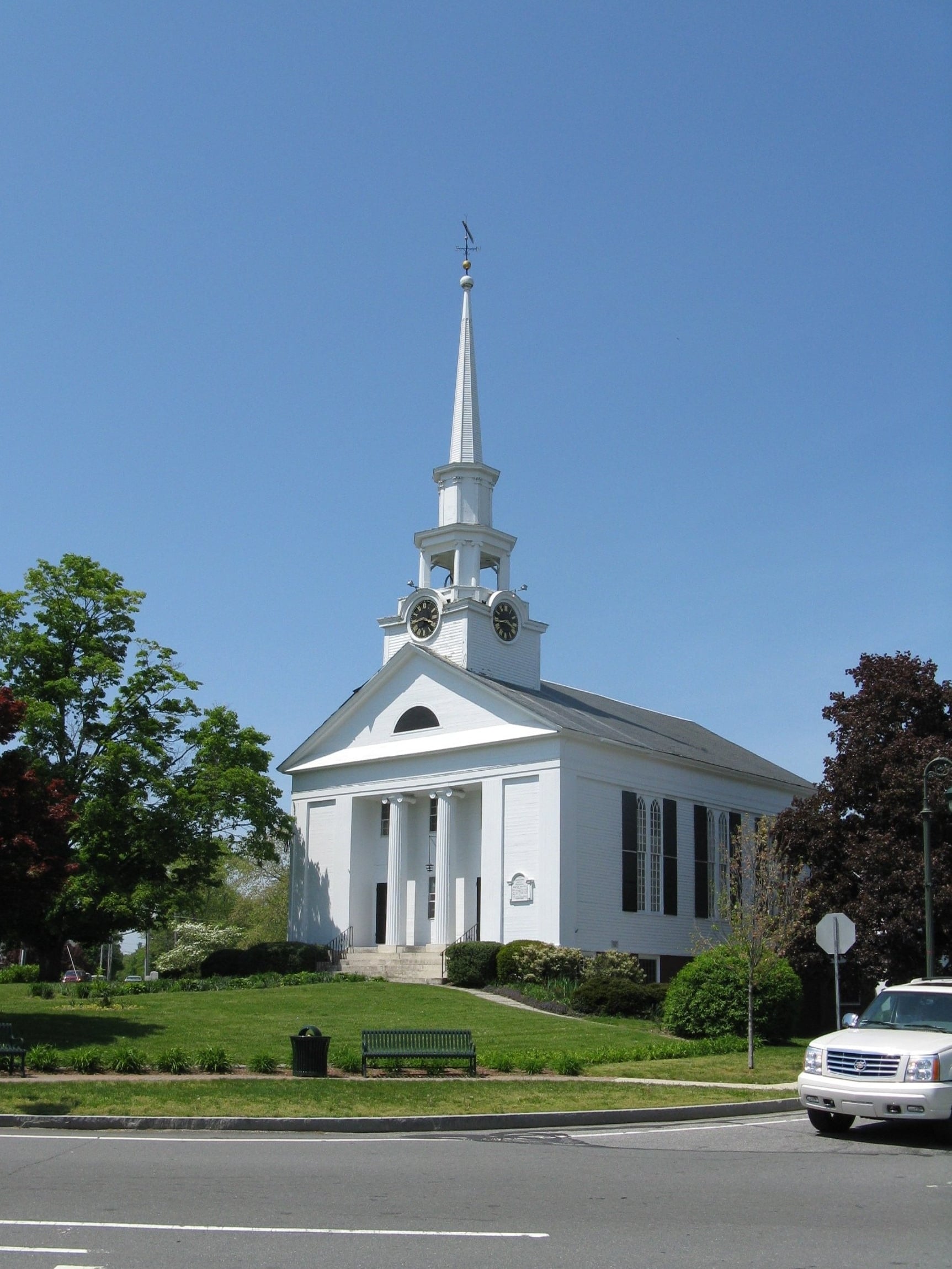 chelmsford-center-historic-district-homes