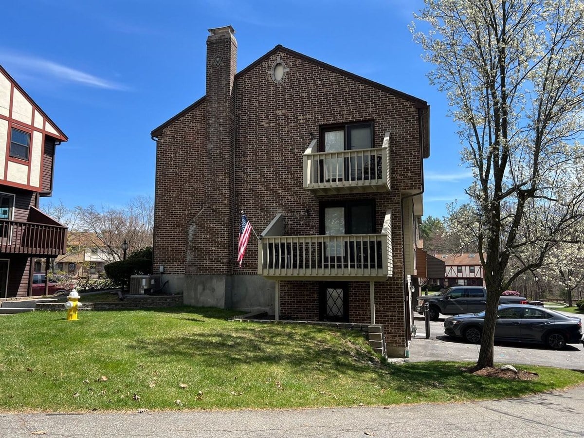 chelmsford-townhouses-and-condos-guide