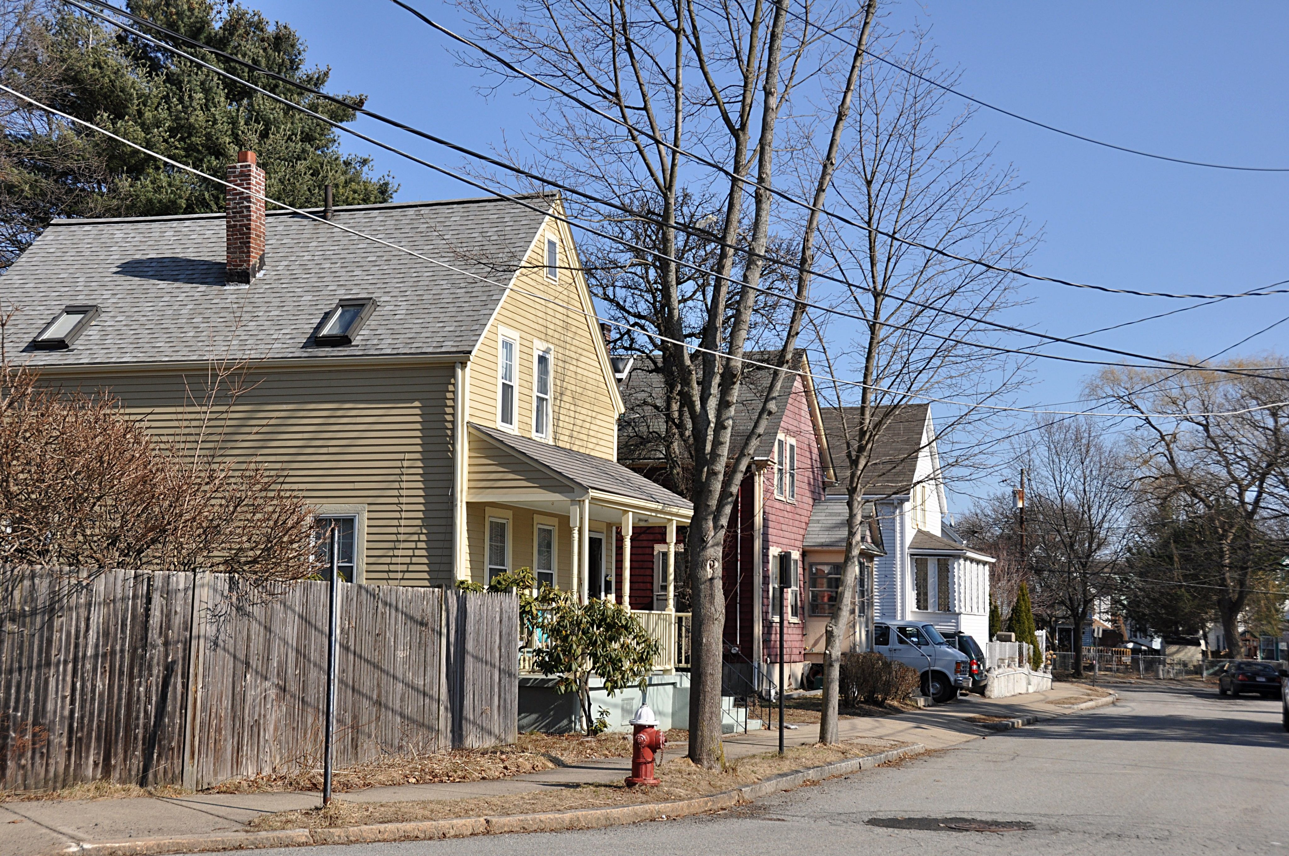 guide-investing-first-home-lowell-ma