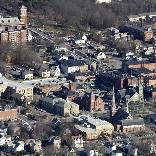 Leominster, MA Neighborhoods: A Buyer's Guide