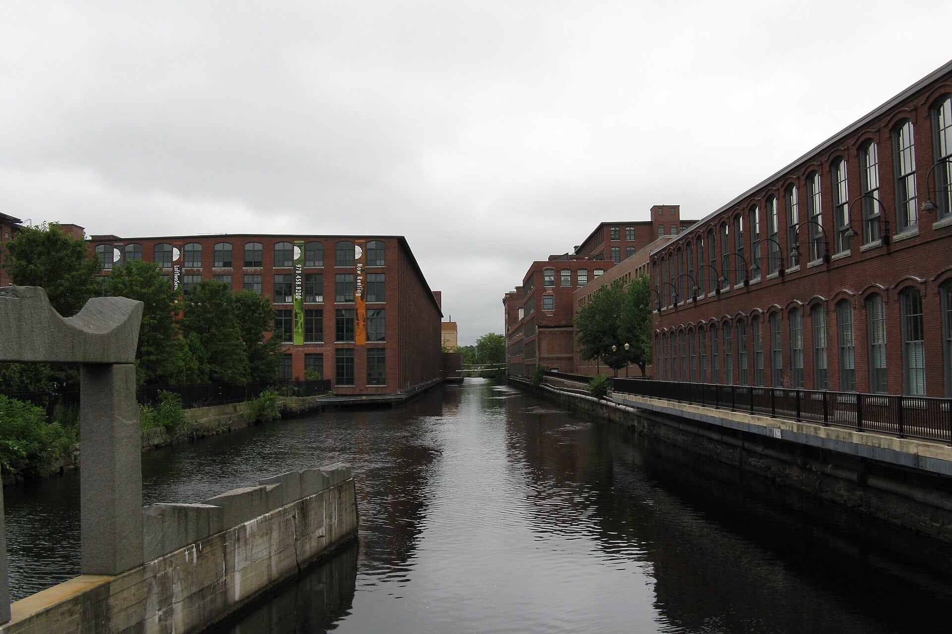 market-street-spotlight-lowell