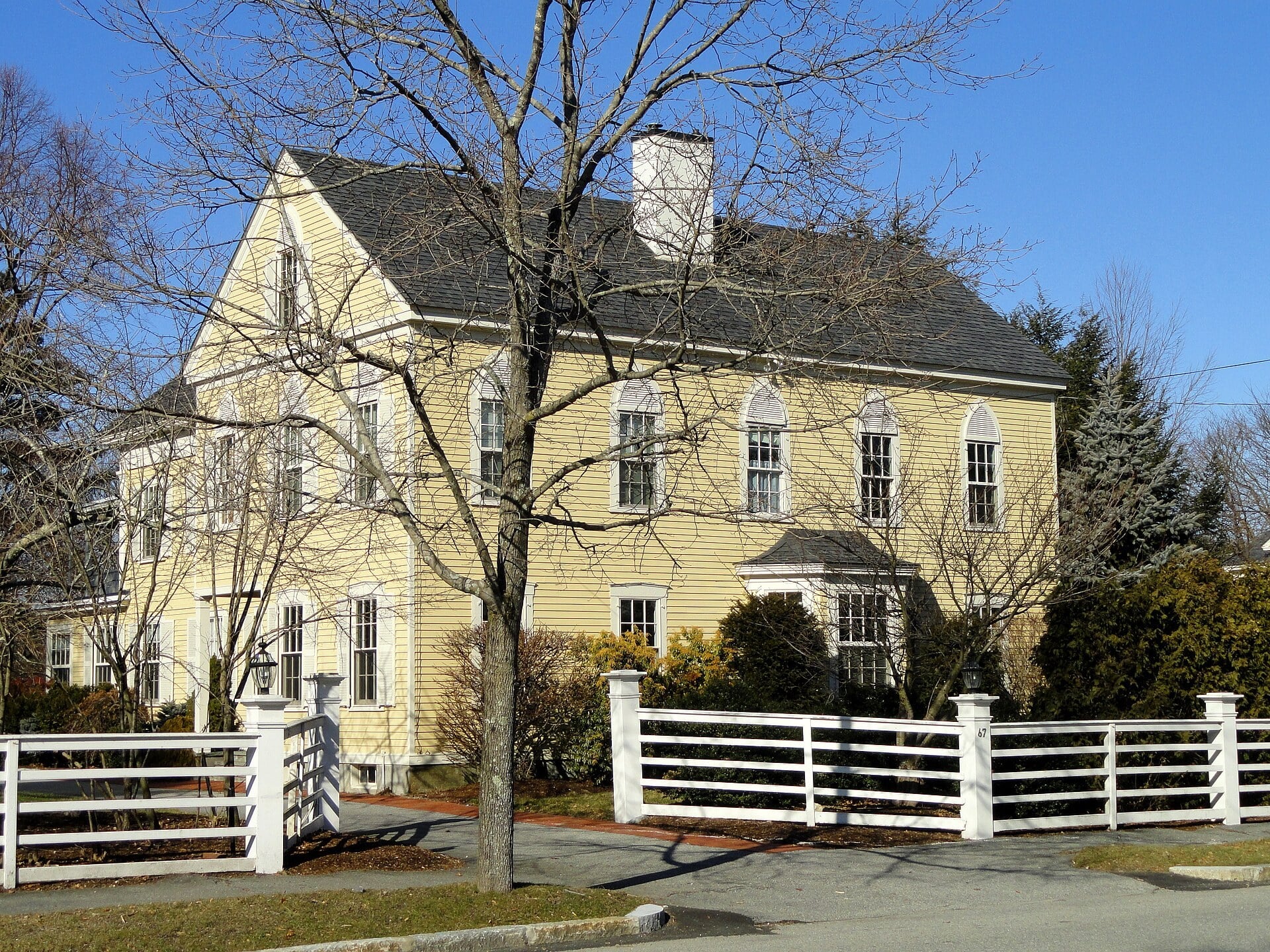 selling-an-andover-colonial