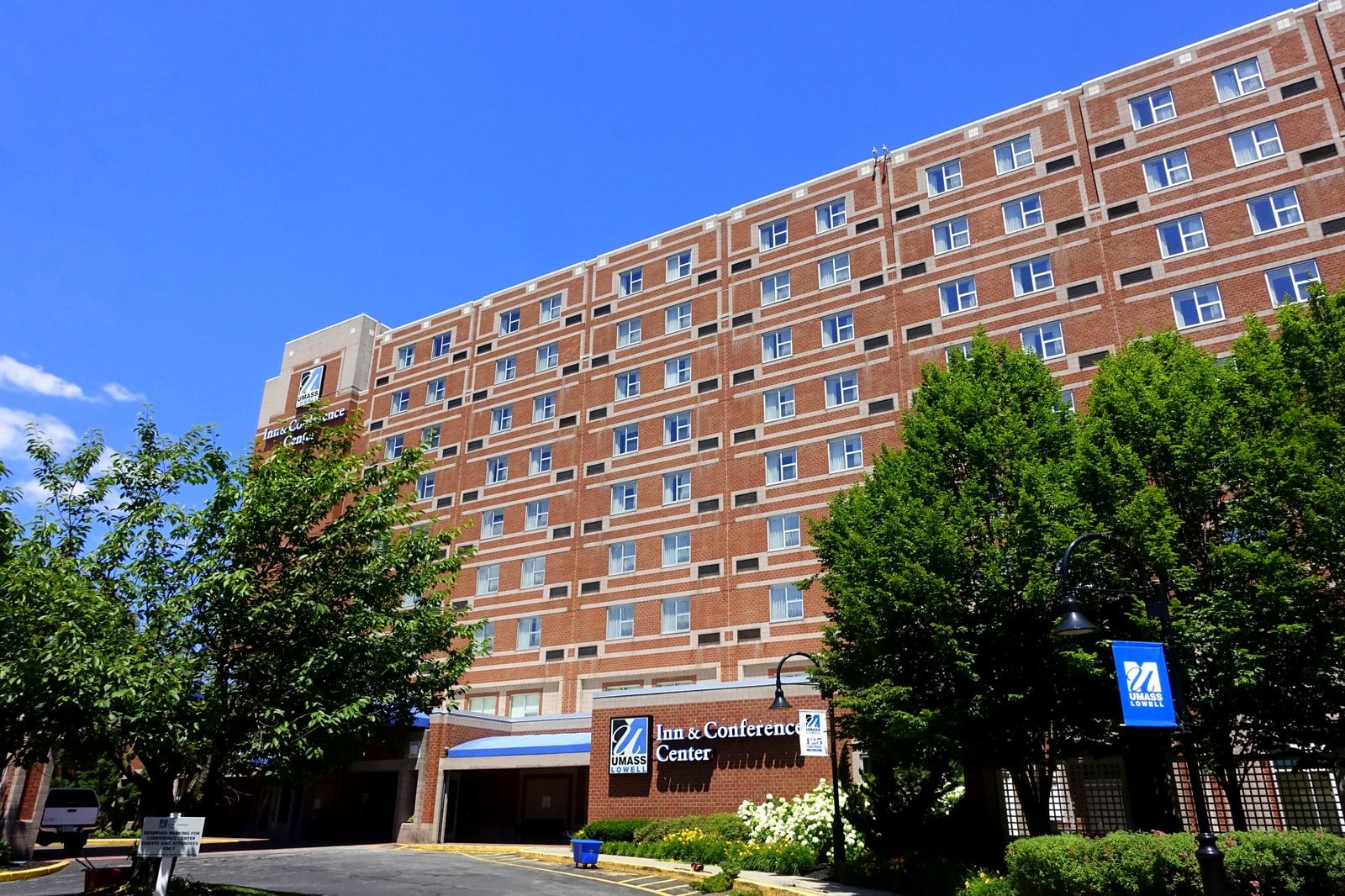 umass-lowell-parents-guide-buying