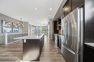 008-240 D_Arcy Villas Okotoks-8