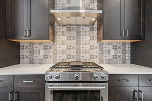 009-240 D_Arcy Villas Okotoks-9