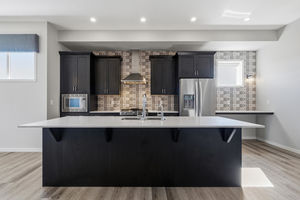 011-240 D_Arcy Villas Okotoks-11