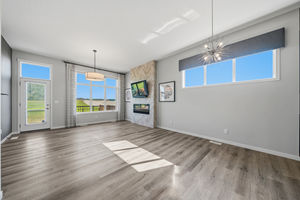 014-240 D_Arcy Villas Okotoks-14
