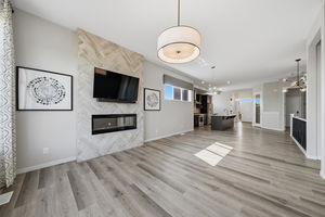 017-240 D_Arcy Villas Okotoks-17