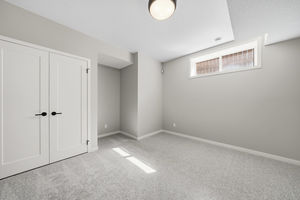 033-240 D_Arcy Villas Okotoks-33