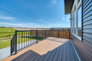 042-240 D_Arcy Villas Okotoks-42