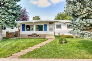 001-10407 2 St SE-1