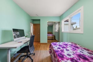 017-10407 2 St SE-17