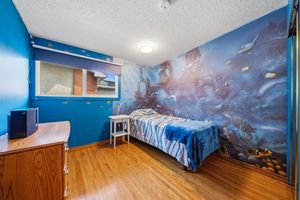 018-10407 2 St SE-18