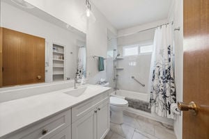 020-10407 2 St SE-20