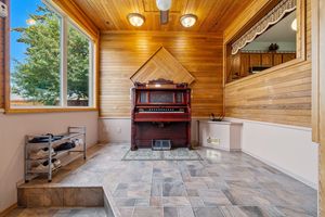 023-10407 2 St SE-23