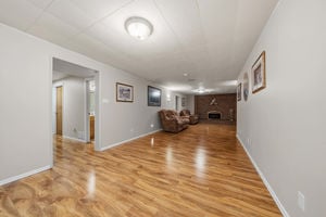 025-10407 2 St SE-25