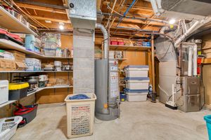 033-10407 2 St SE-33