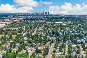 050-10407 2 St SE-50
