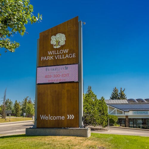 Living in Willow Park Calgary: Community Guide & Featured Home