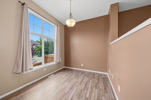 007-224 McKenzie Towne Link SE-5