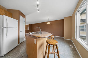 020-224 McKenzie Towne Link SE-15