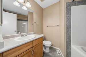 034-224 McKenzie Towne Link SE-26
