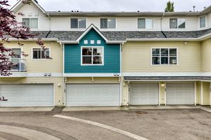 040-224 McKenzie Towne Link SE-32