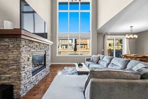 017-52 Evansborough Green NW-17