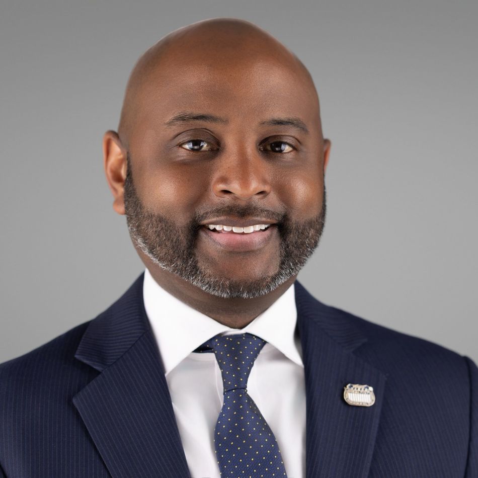 Ashley Thomas, III