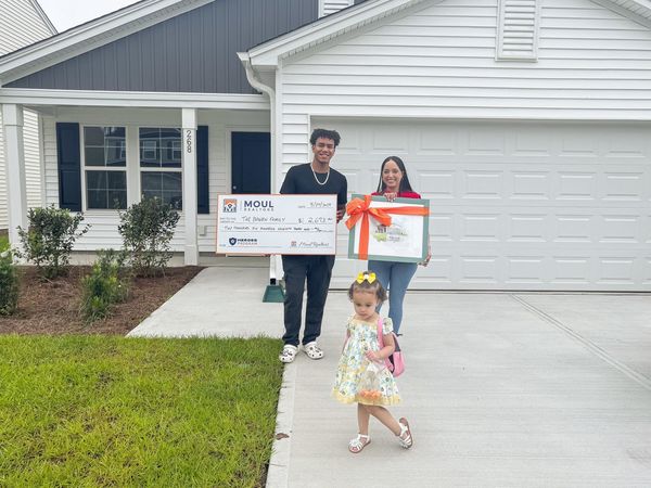 Moul REALTORS Heroes Program Clients 4