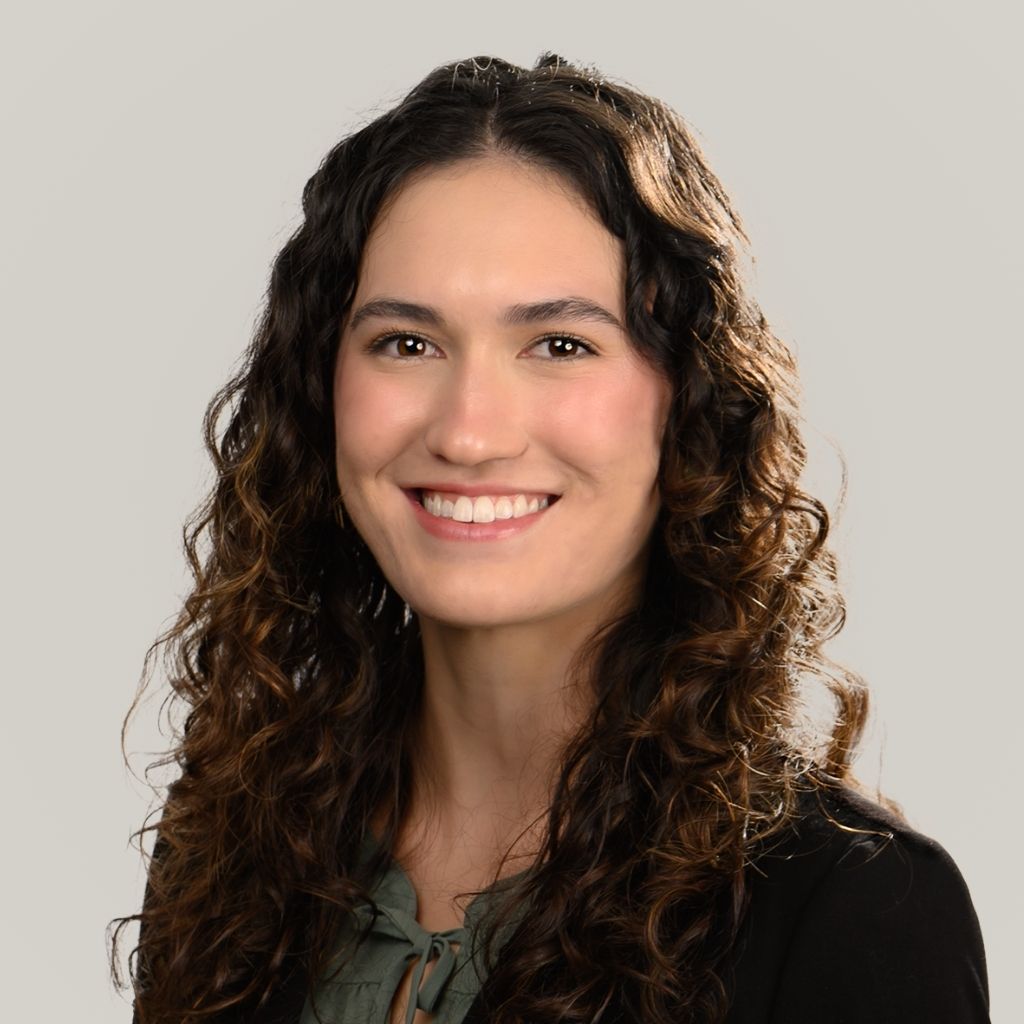 regi-johnson-agent-photo