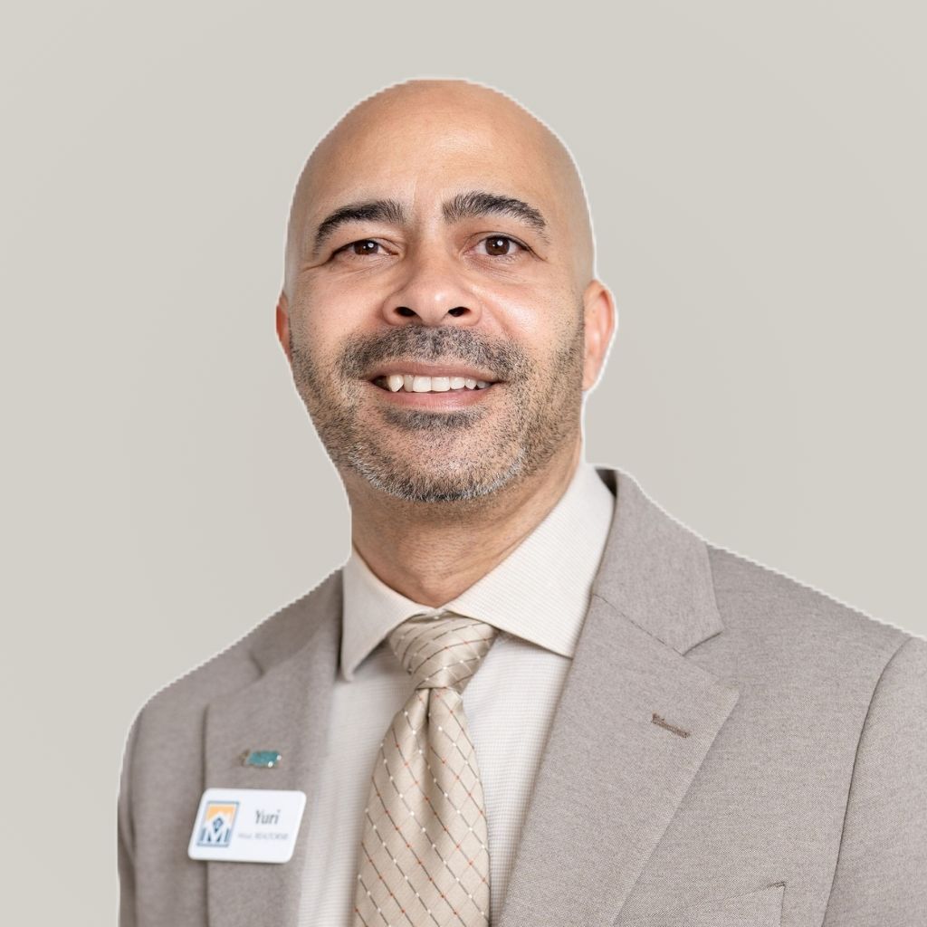 yuri-kennedy-agent-photo