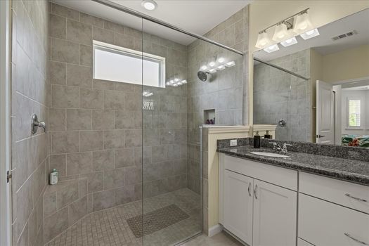 22-DSC03479