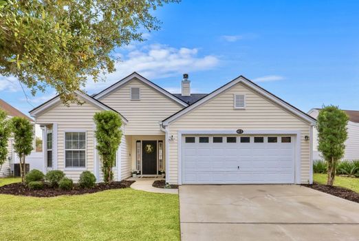 453-Live-Oak-Walk-1170x785