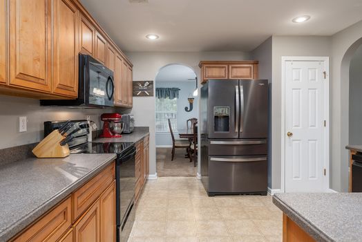 482-live-oak-walk11
