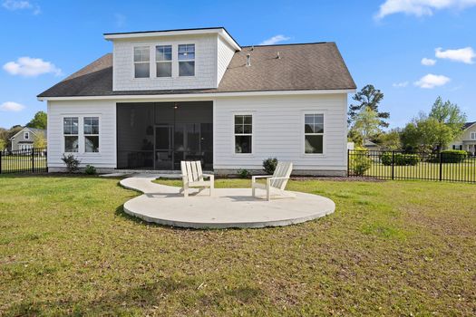 9-daffodil-farm-way27