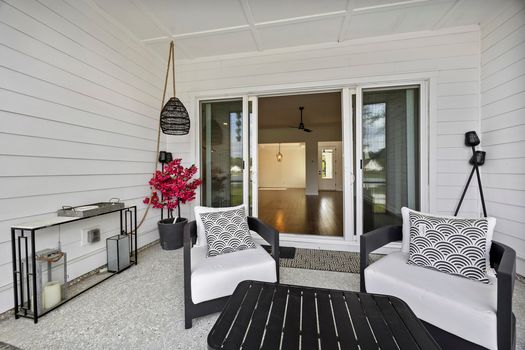 9-daffodil-farm-way28