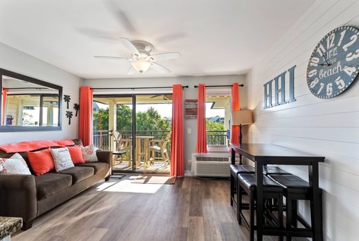 sea-side-304-HHI01-1170x785