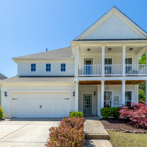 Craftsman Home with Country Club Living in Hoschton, Georgia — and a Front Porch That Changes Everything