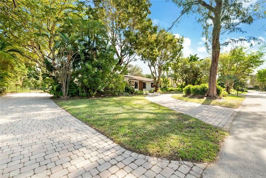 17203 SW 78th Pl (25)