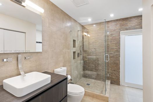 5601 Maggiore St (23)